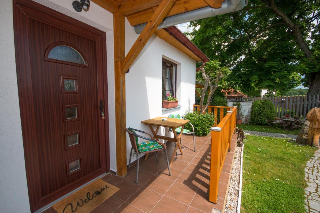 Apartments U Jezera Černá Černá v Pošumaví Exterior foto